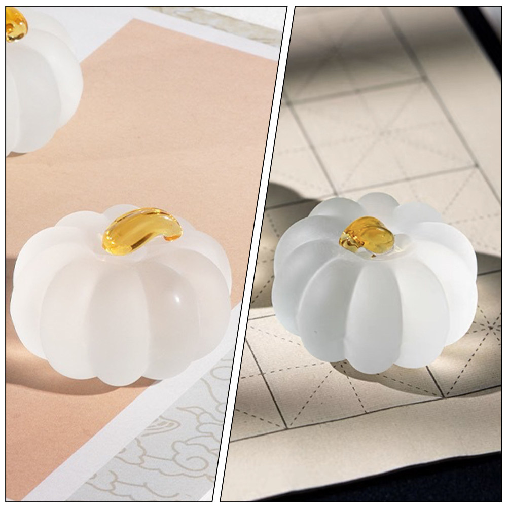 Chinesisches Kalligraphie-Papi – Paper Weight Crystal Bewertung und Preis